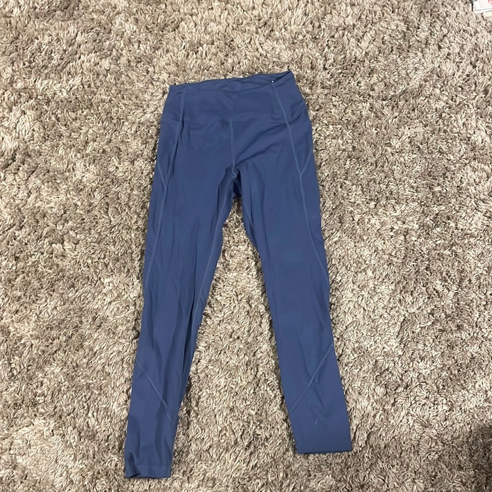 Blue leggings
